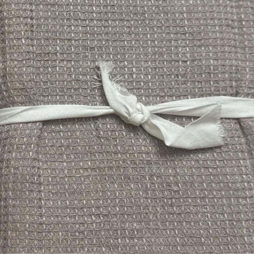 Pottery Barn Belgian Flax Linen Waffle Weave Euro Shams Set of Two